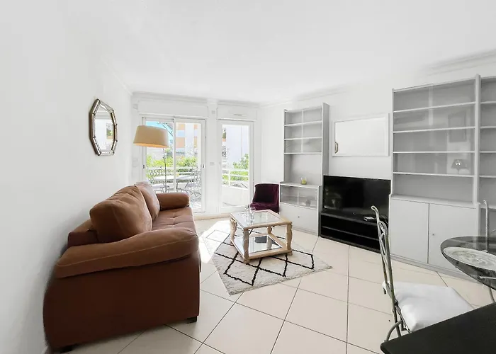 Agreable Detente Au Soleil A - Wifi - Parking Prive Apartamento